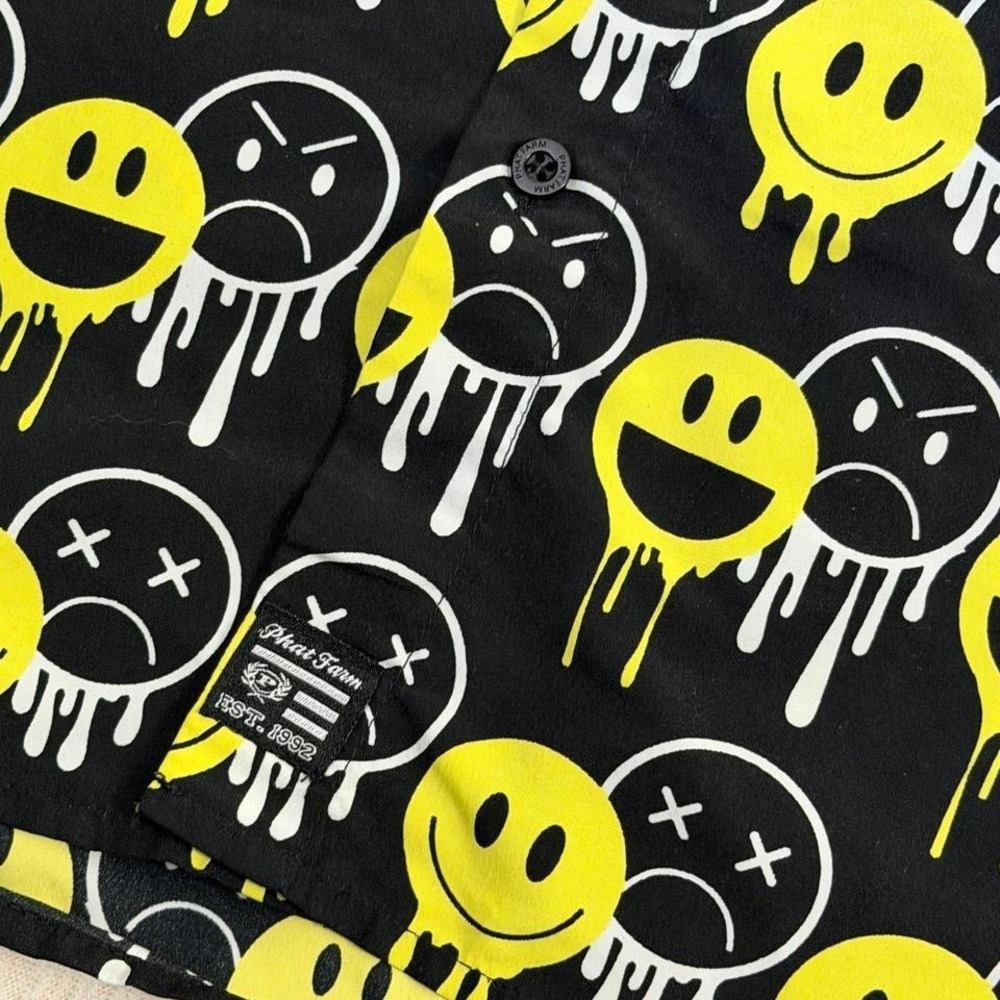 Phat Farm Smiley Face Button Up Shirt Mens Large Black Yellow Graphic - Picture 2 of 4